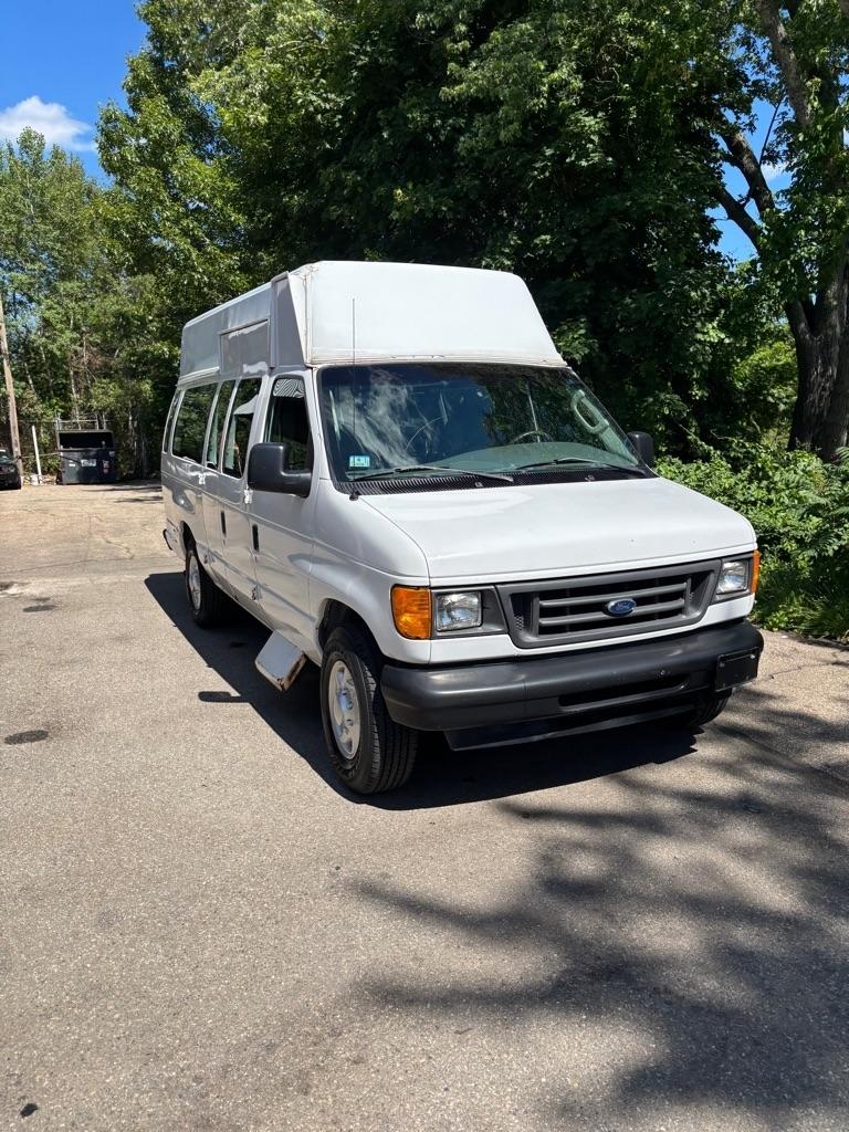 Ford Econoline E-250 Extended 2005