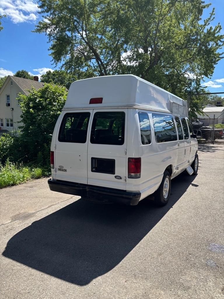 Ford Econoline E-250 Extended 2005