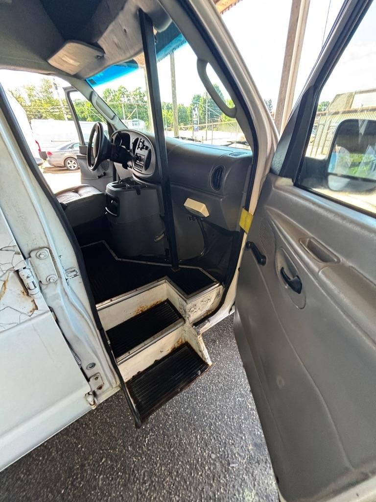 Ford Econoline E-250 Extended 2005