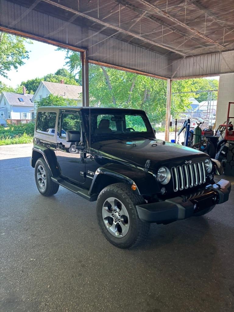 Jeep Wrangler Sahara 4WD 2016