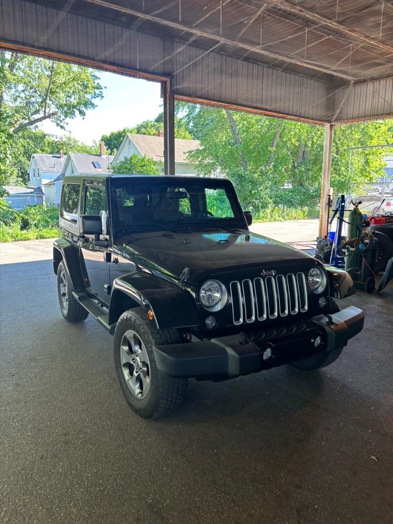 Jeep Wrangler Sahara 4WD 2016