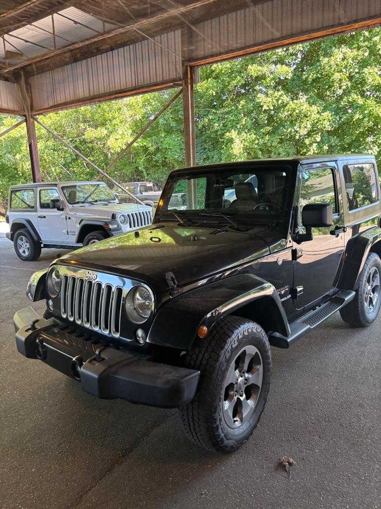 Jeep Wrangler Sahara 4WD 2016