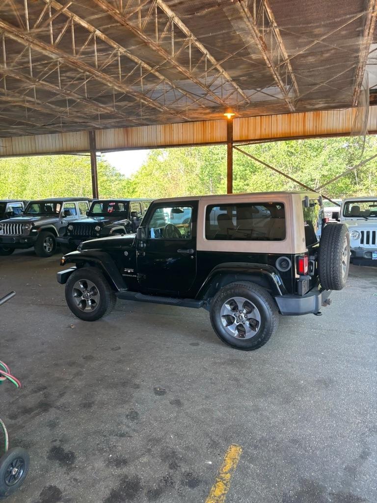Jeep Wrangler Sahara 4WD 2016