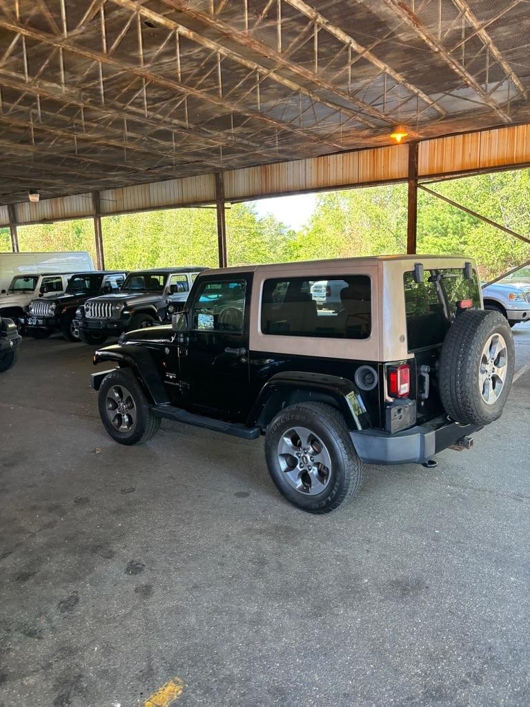 Jeep Wrangler Sahara 4WD 2016