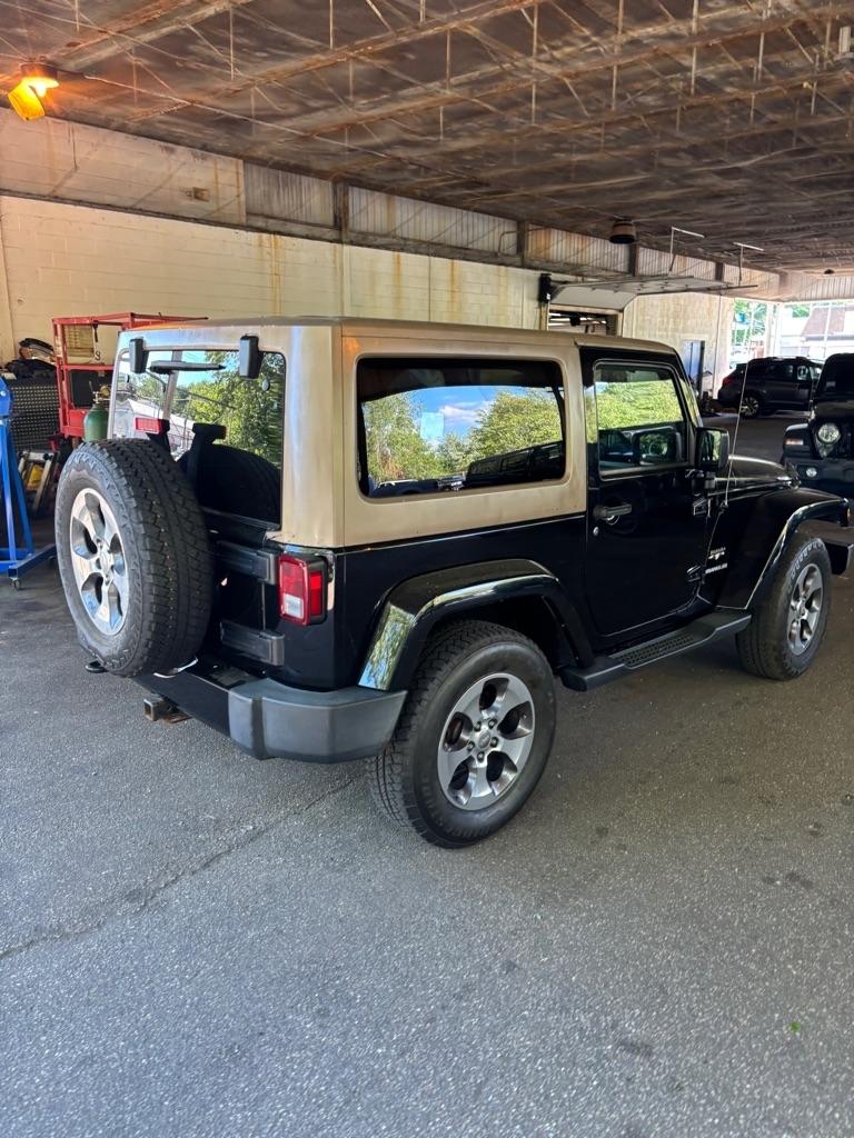 Jeep Wrangler Sahara 4WD 2016