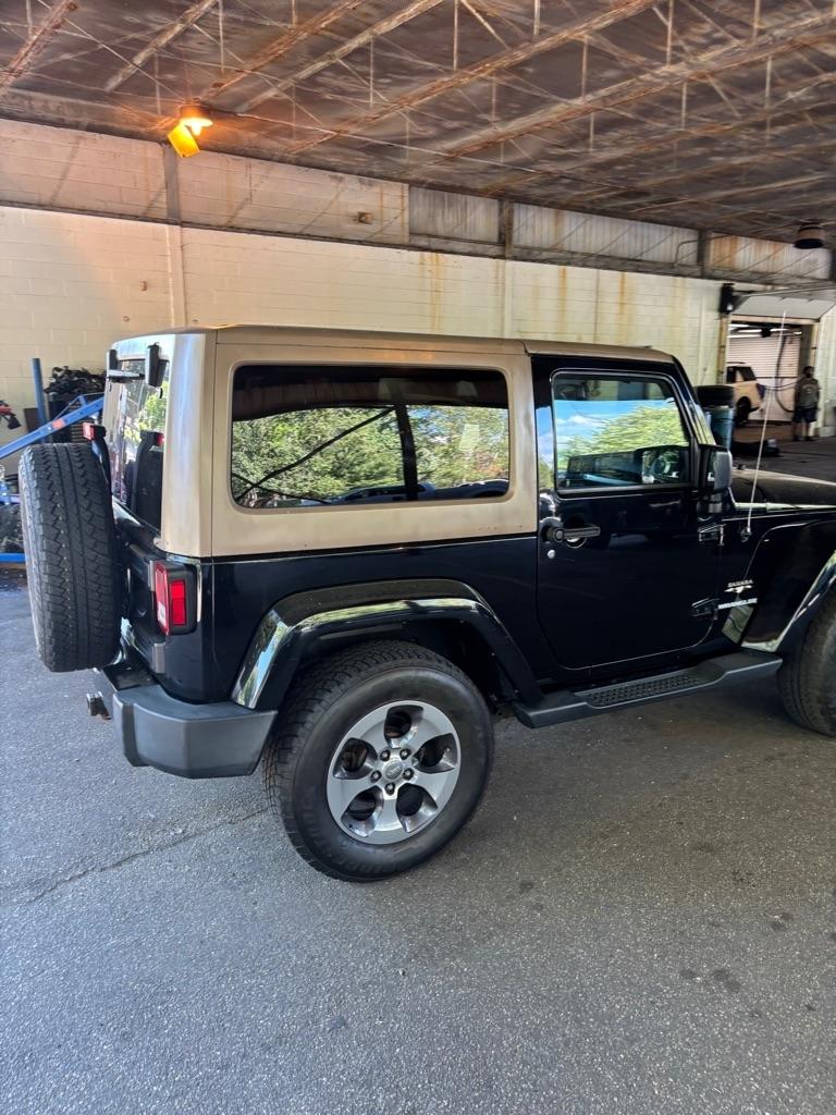 Jeep Wrangler Sahara 4WD 2016