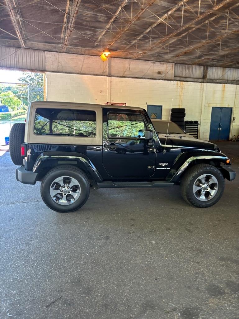 Jeep Wrangler Sahara 4WD 2016
