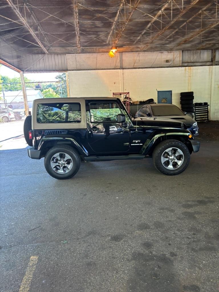 Jeep Wrangler Sahara 4WD 2016