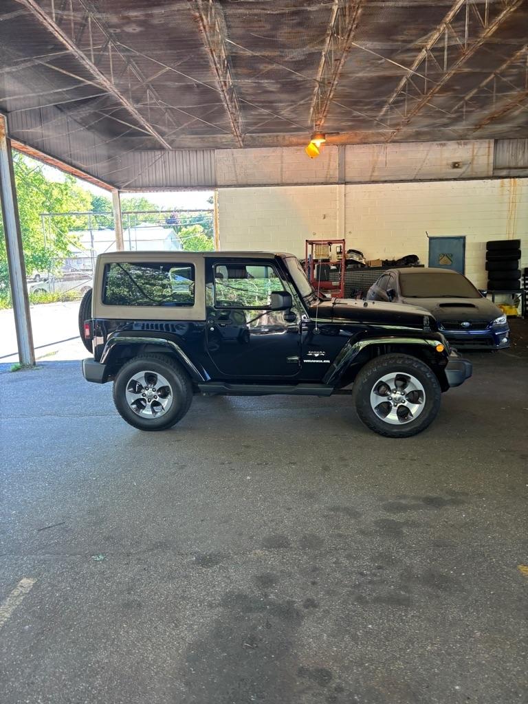Jeep Wrangler Sahara 4WD 2016