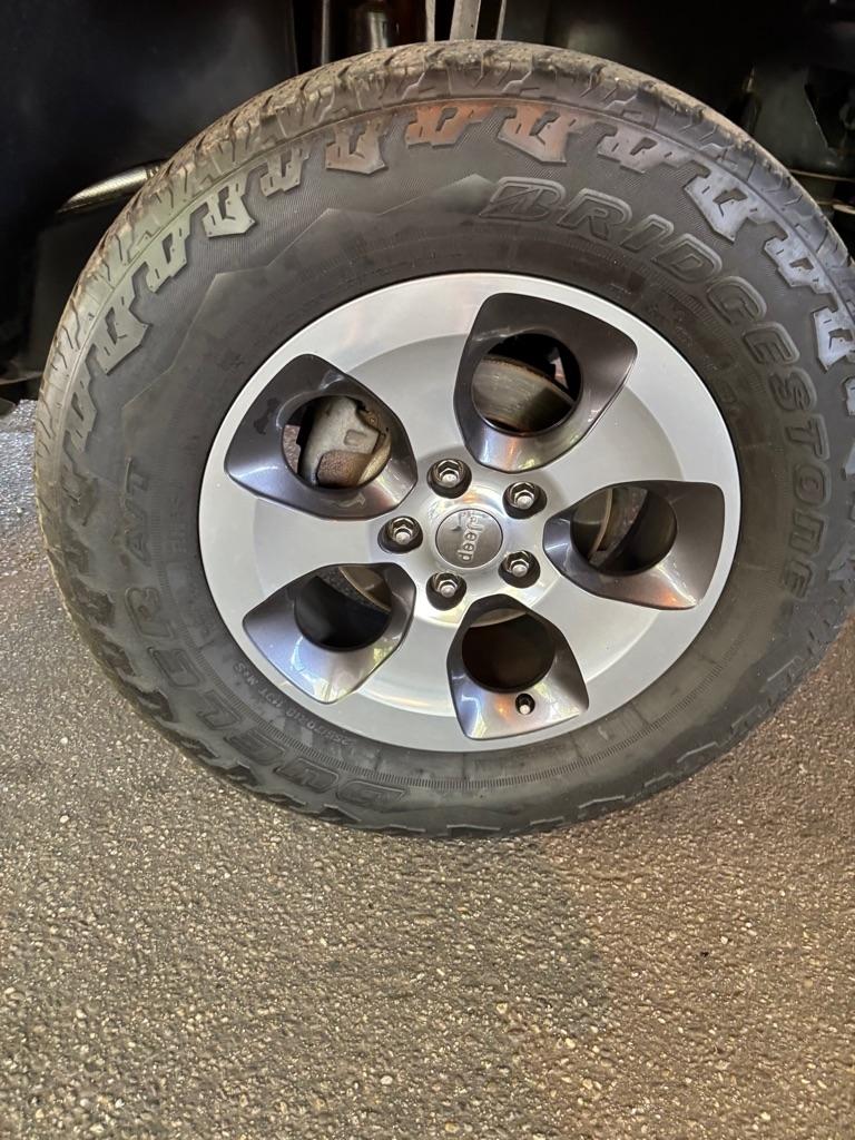 Jeep Wrangler Sahara 4WD 2016