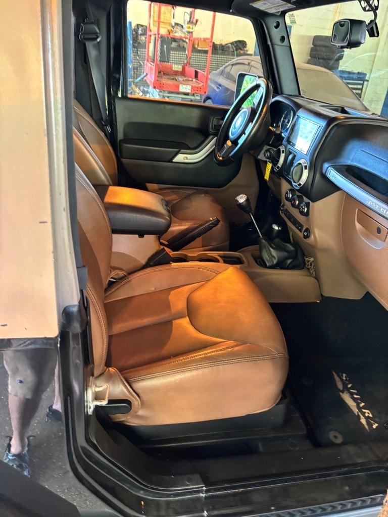Jeep Wrangler Sahara 4WD 2016