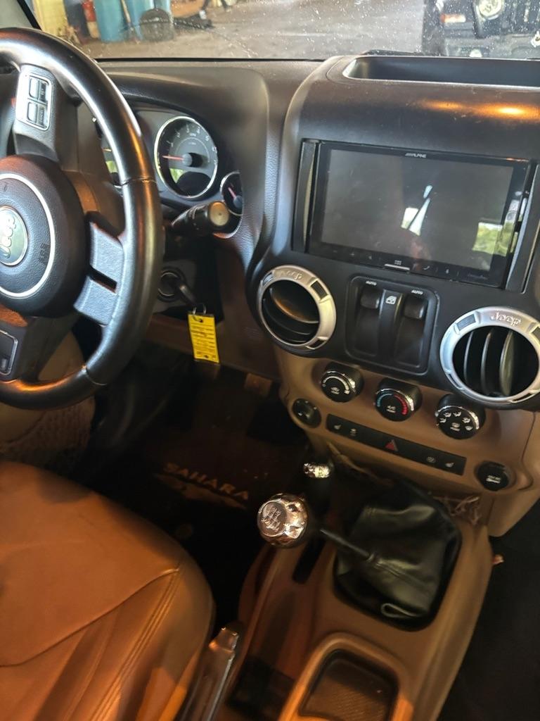 Jeep Wrangler Sahara 4WD 2016