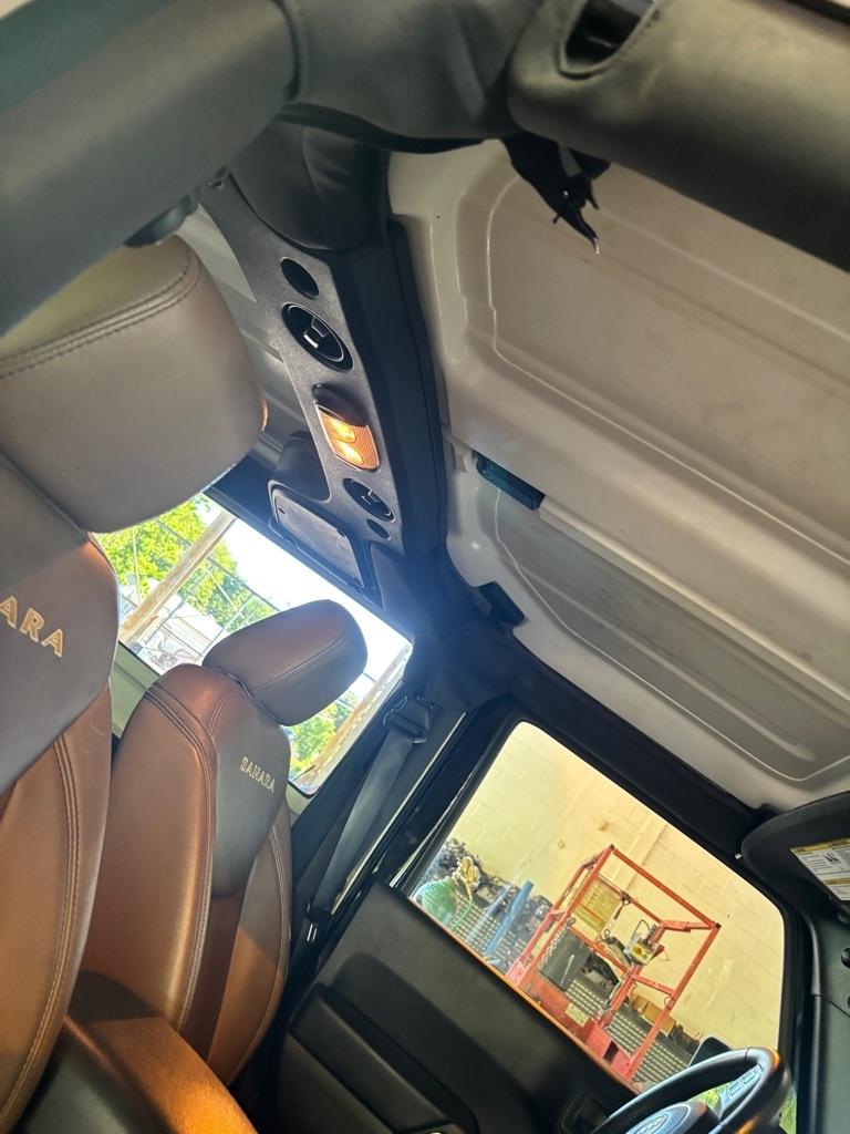 Jeep Wrangler Sahara 4WD 2016