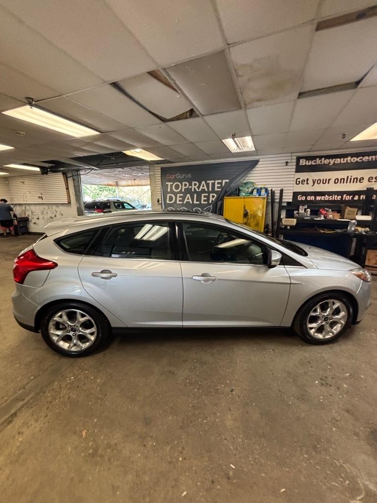 Ford Focus  2012