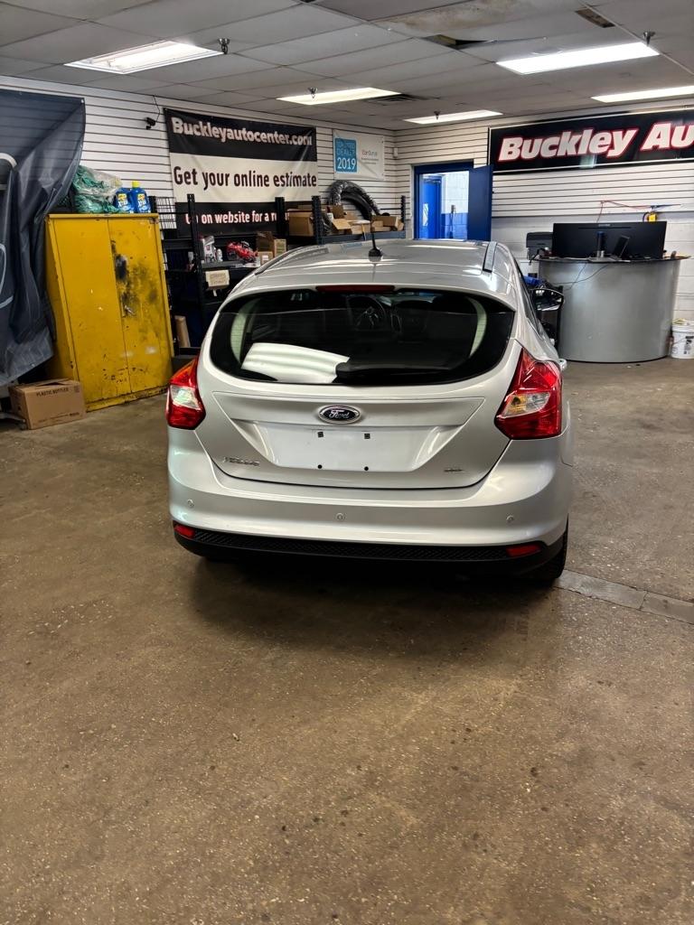 Ford Focus  2012