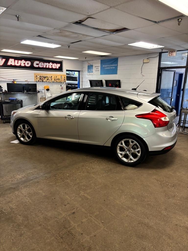 Ford Focus  2012