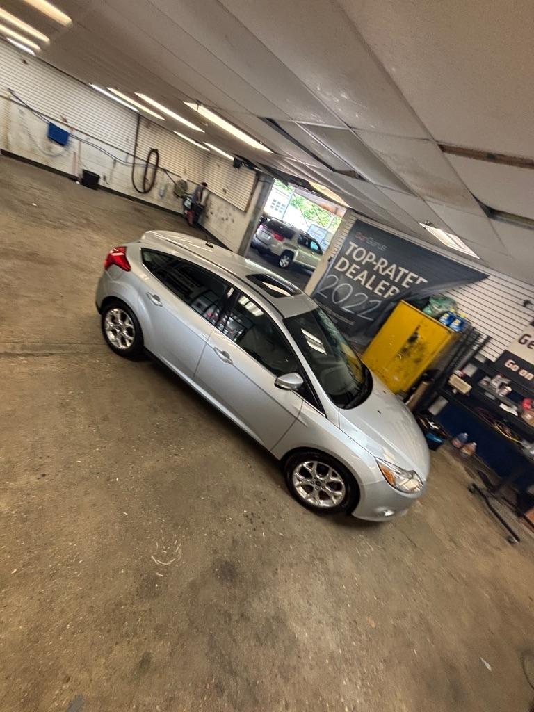 Ford Focus  2012