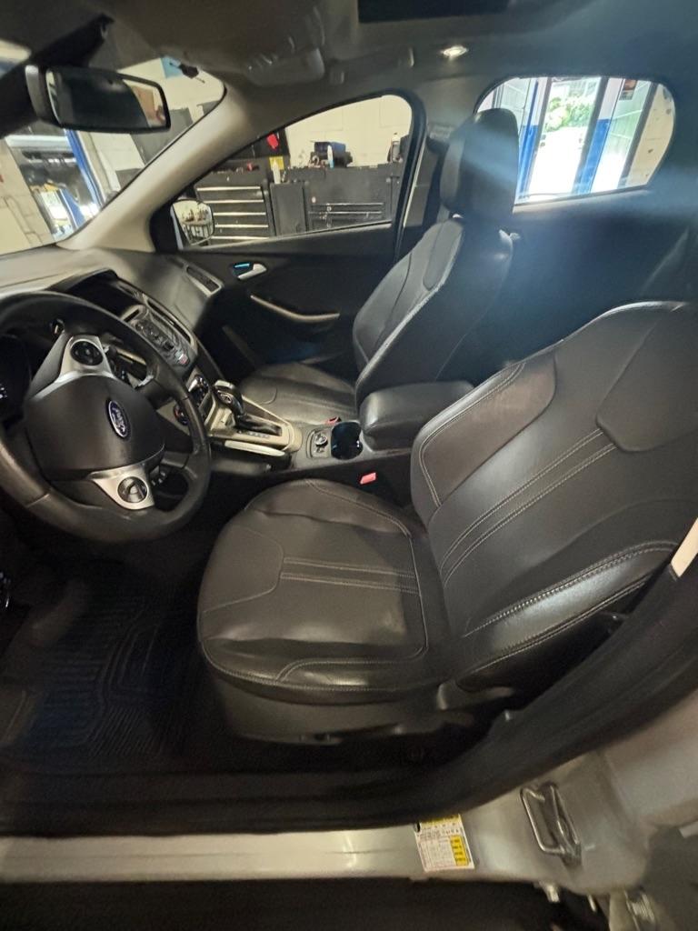 Ford Focus  2012