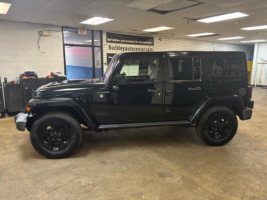 Jeep Wrangler Unlimited Sahara 4WD 2015