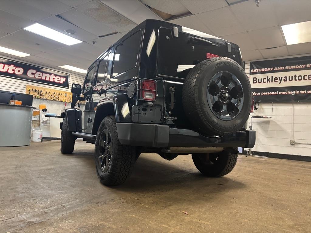 Jeep Wrangler Unlimited Sahara 4WD 2015