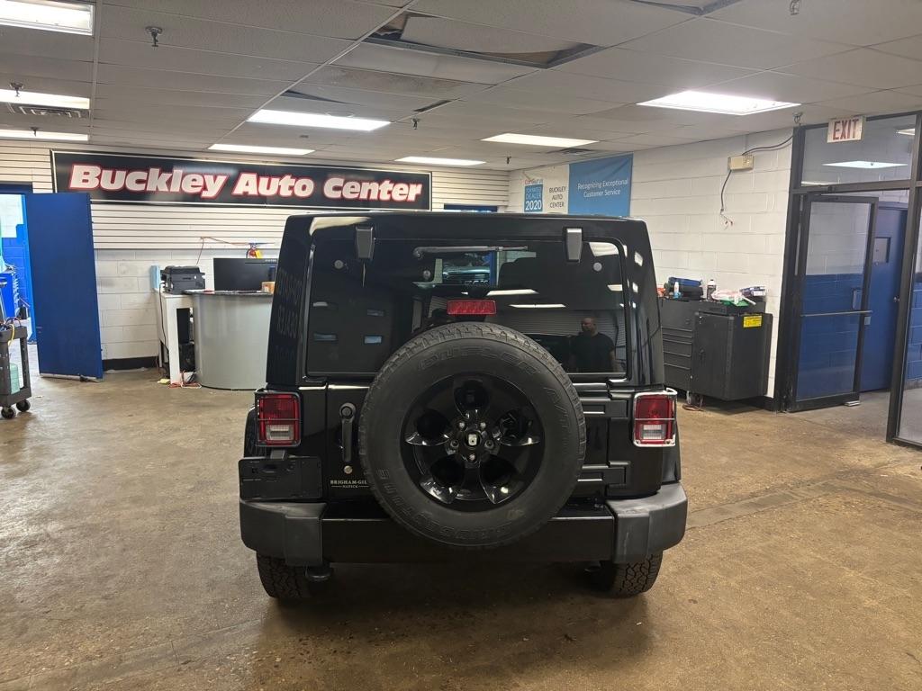 Jeep Wrangler Unlimited Sahara 4WD 2015