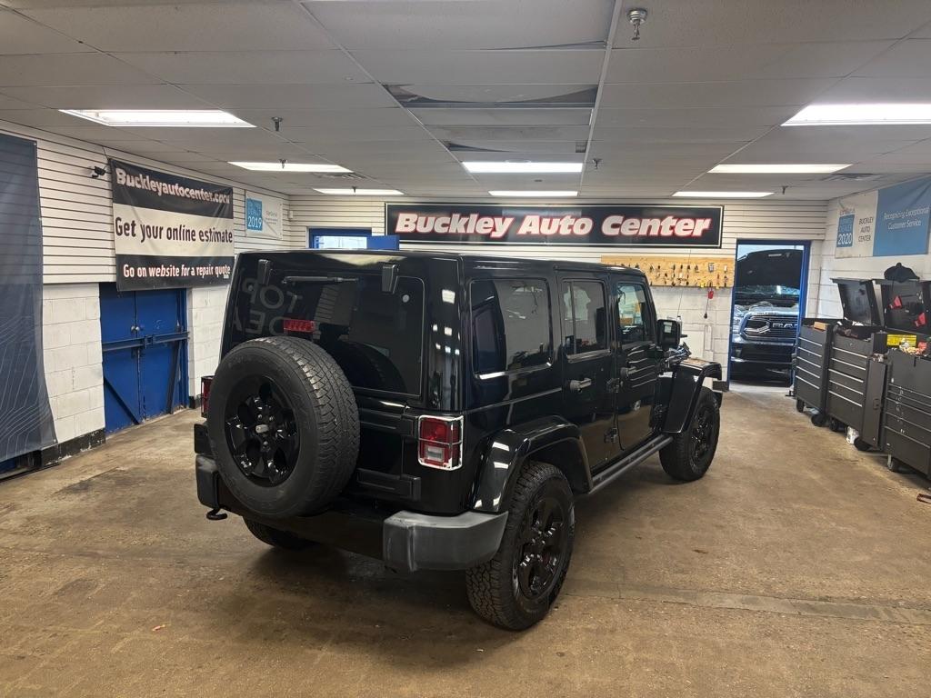 Jeep Wrangler Unlimited Sahara 4WD 2015