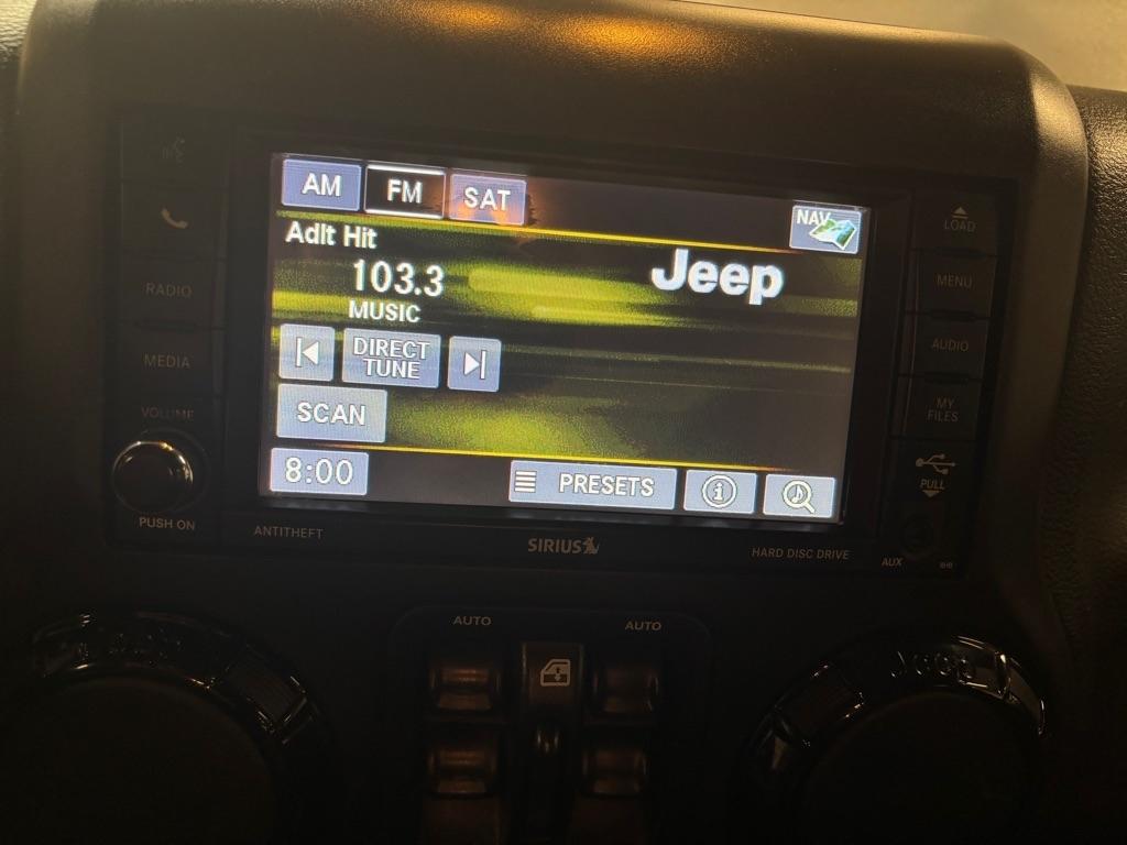 Jeep Wrangler Unlimited Sahara 4WD 2015