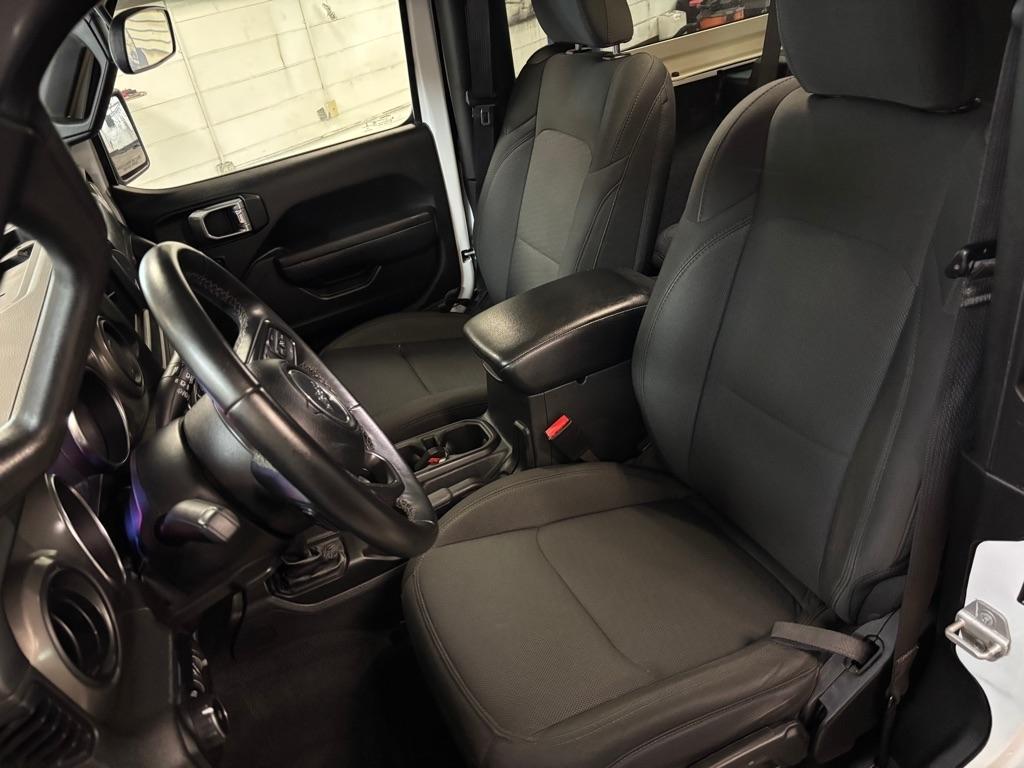Jeep Wrangler Sport 2022