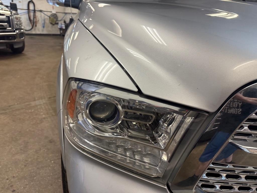 RAM 1500 Laramie Crew Cab SWB 4WD 2015