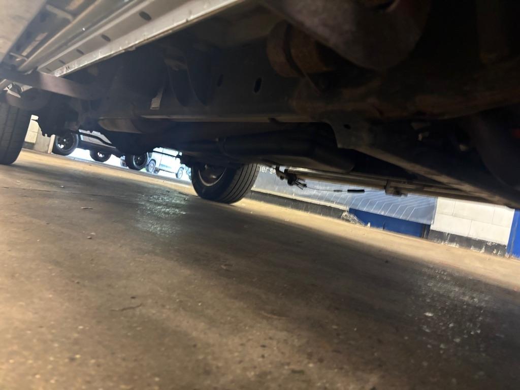 RAM 1500 Laramie Crew Cab SWB 4WD 2015