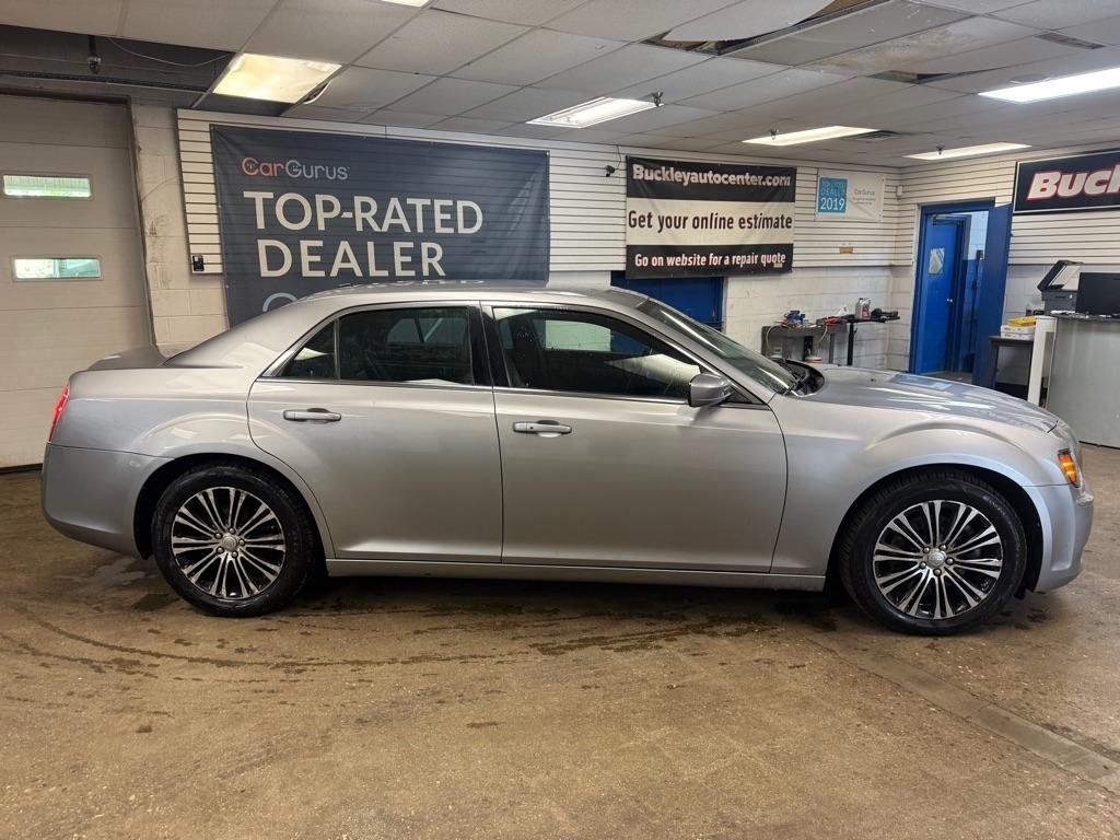 Chrysler 300 S AWD 2013