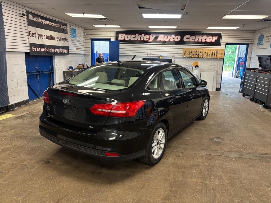 Ford Focus SE Sedan 2015
