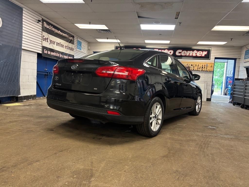 Ford Focus SE Sedan 2015