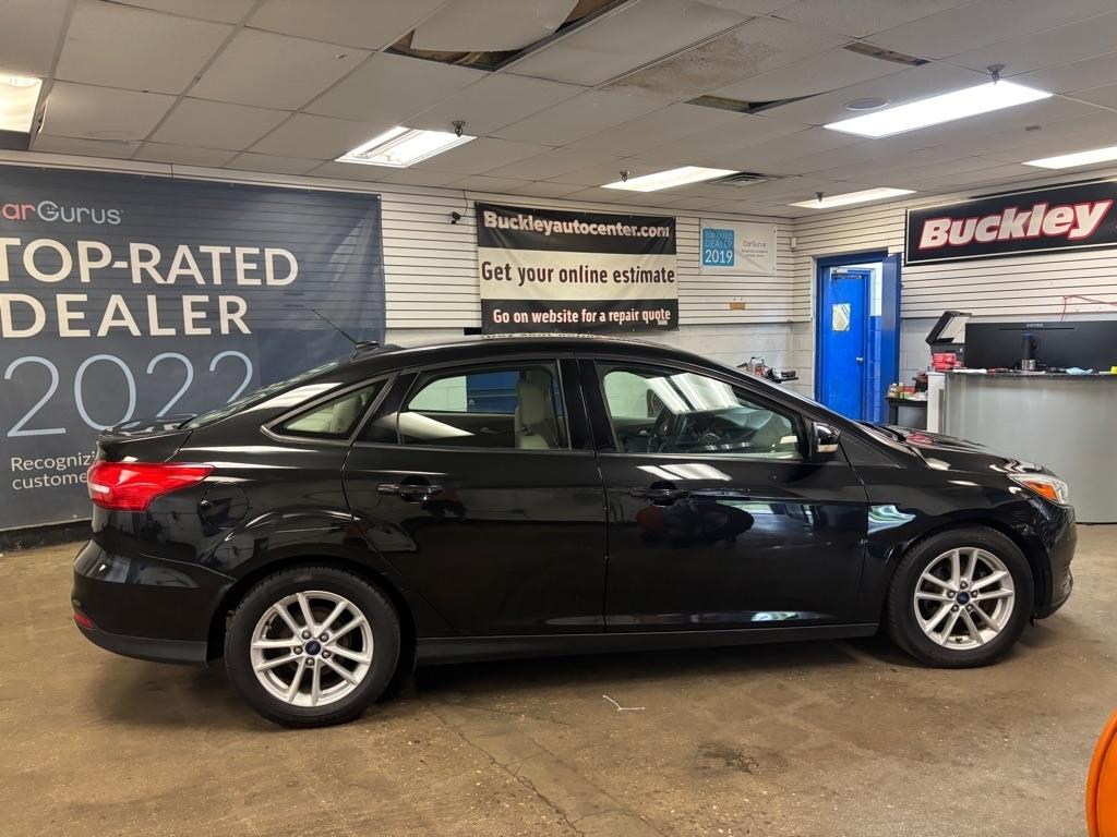 Ford Focus SE Sedan 2015