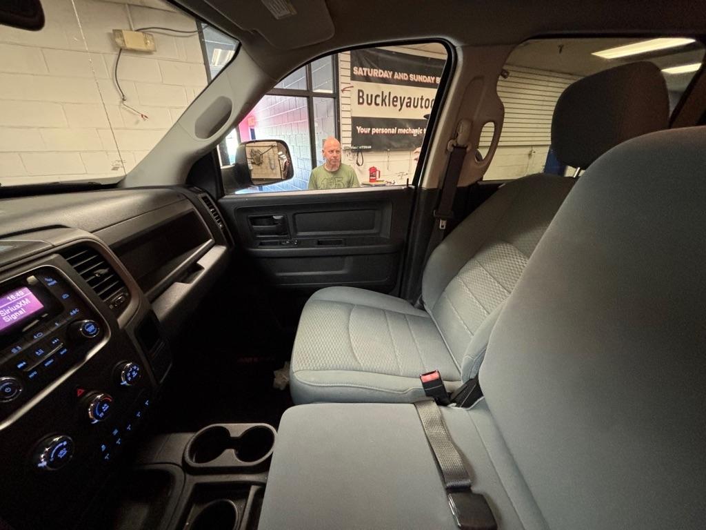RAM 2500 Tradesman Crew Cab SWB 4WD 2018