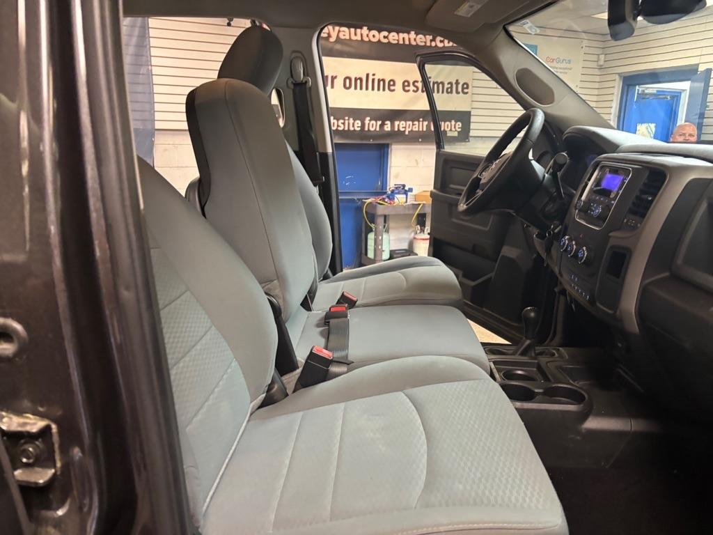 RAM 2500 Tradesman Crew Cab SWB 4WD 2018