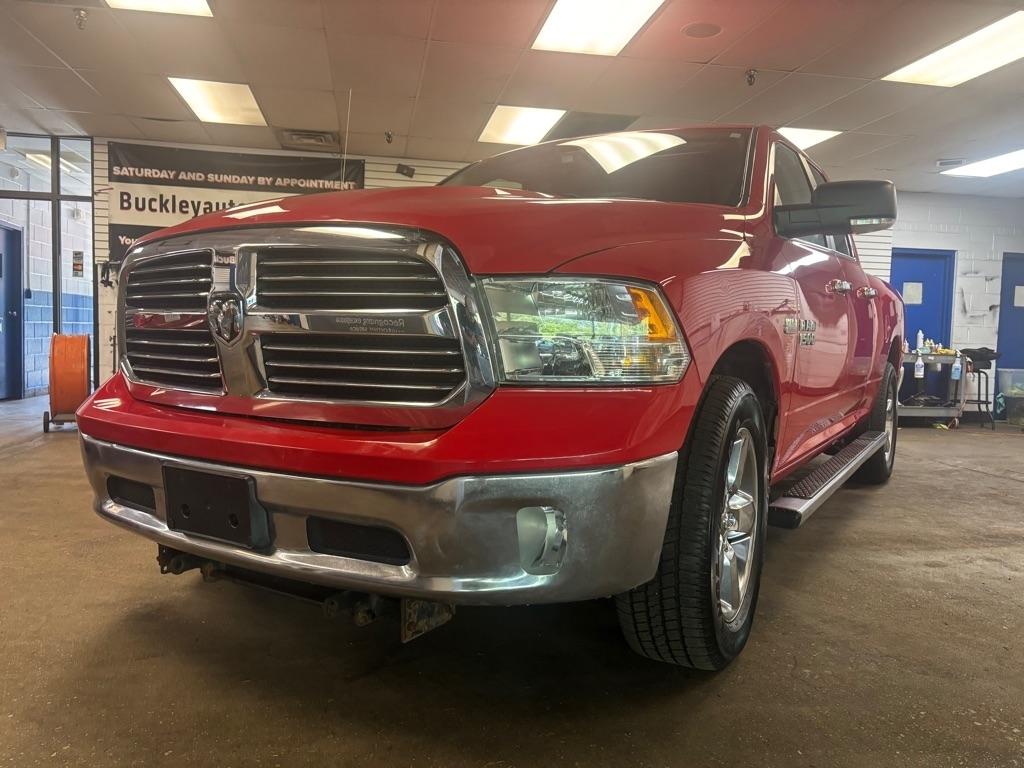 RAM 1500 SLT Quad Cab 4WD 2014