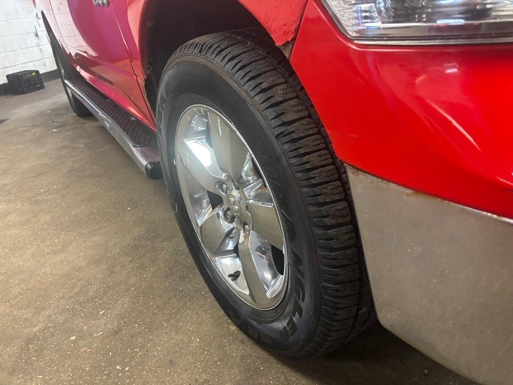 RAM 1500 SLT Quad Cab 4WD 2014