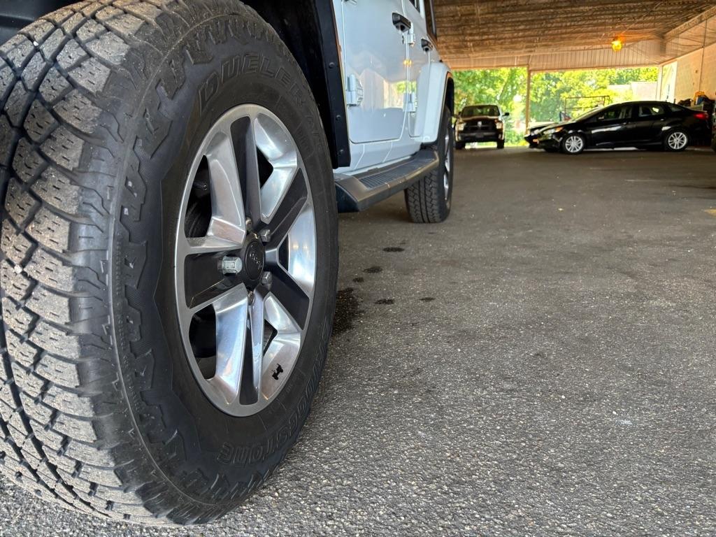 Jeep Wrangler Unlimited Sahara 2020