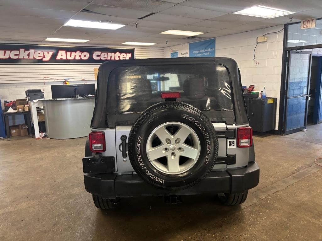Jeep Wrangler Sport 4WD 2015