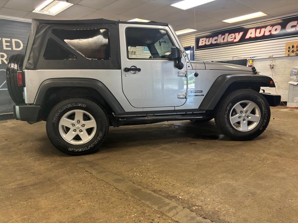 Jeep Wrangler Sport 4WD 2015