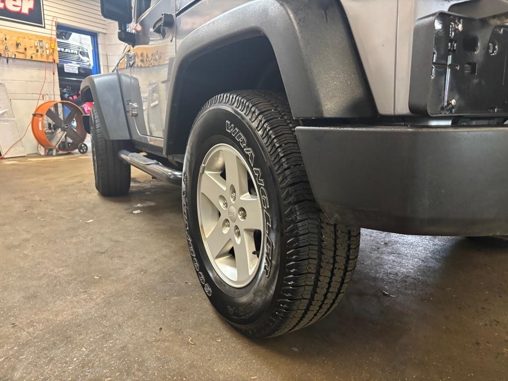 Jeep Wrangler Sport 4WD 2015