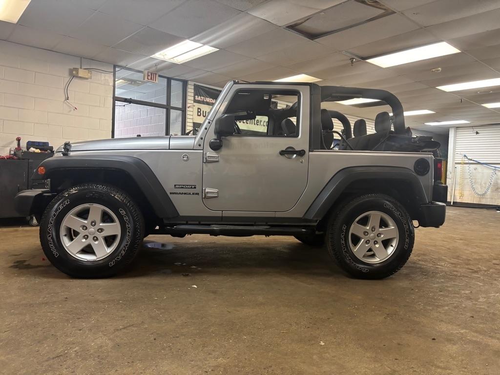 Jeep Wrangler Sport 4WD 2015
