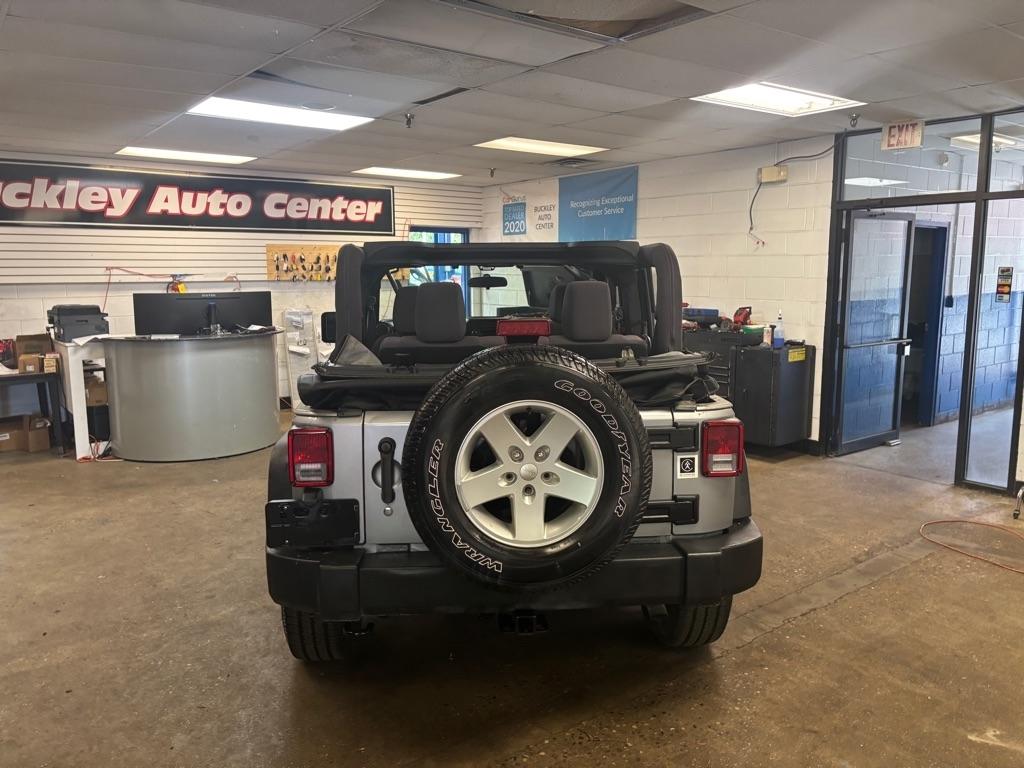 Jeep Wrangler Sport 4WD 2015
