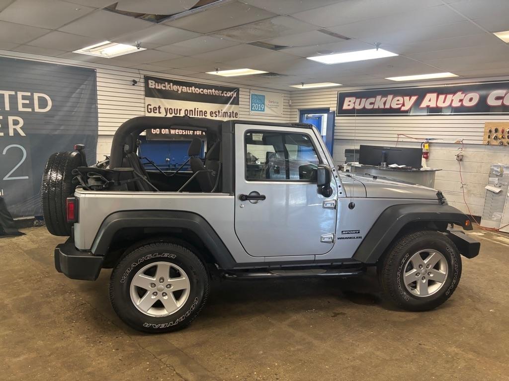 Jeep Wrangler Sport 4WD 2015