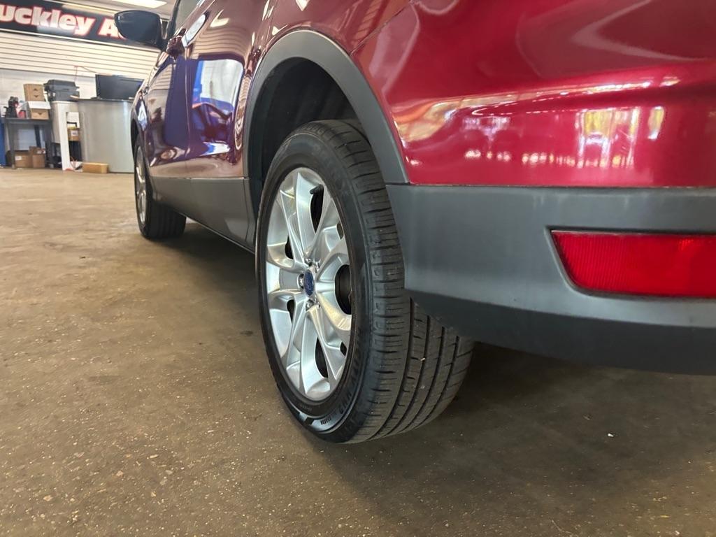 Ford Escape Titanium 4WD 2014