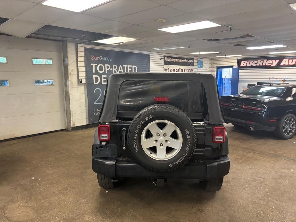 Jeep Wrangler Sport 4WD 2012
