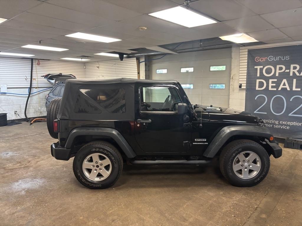 Jeep Wrangler Sport 4WD 2012