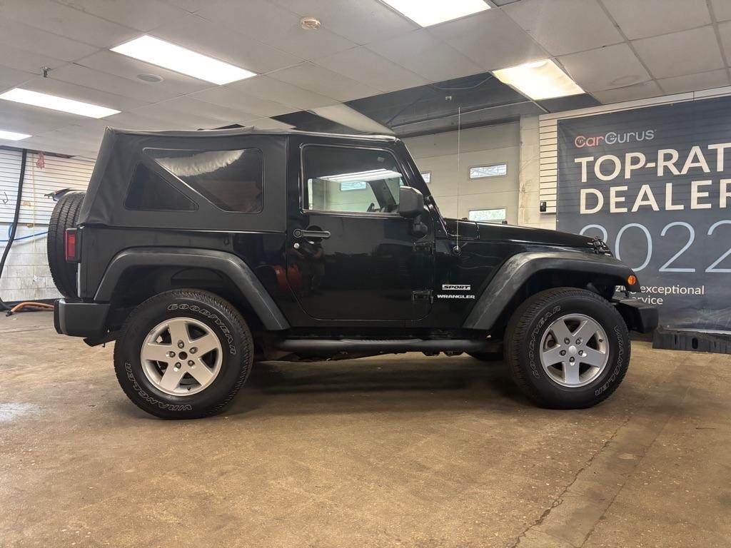 Jeep Wrangler Sport 4WD 2012