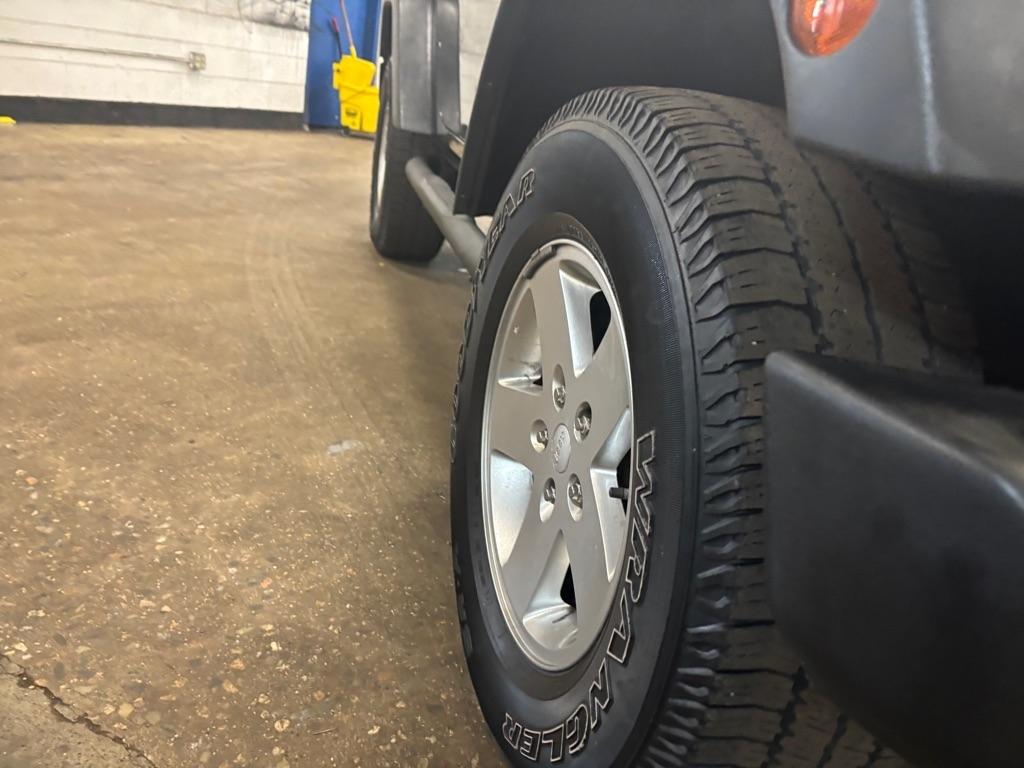 Jeep Wrangler Sport 4WD 2012